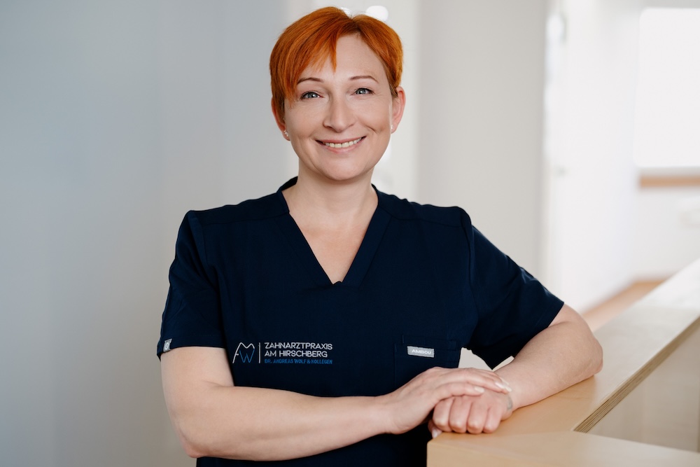zahnarzt-bad-hindelang-zahnarztpraxis-am-hirschberg- lex07561alexeytestov-bearbeitet-v1